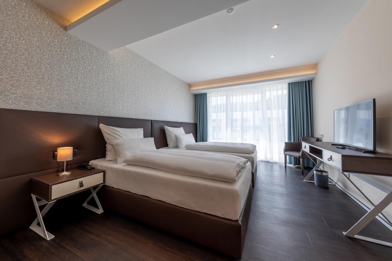 Trip Inn Conference Hotel & Suites Wetzlar Exteriör bild