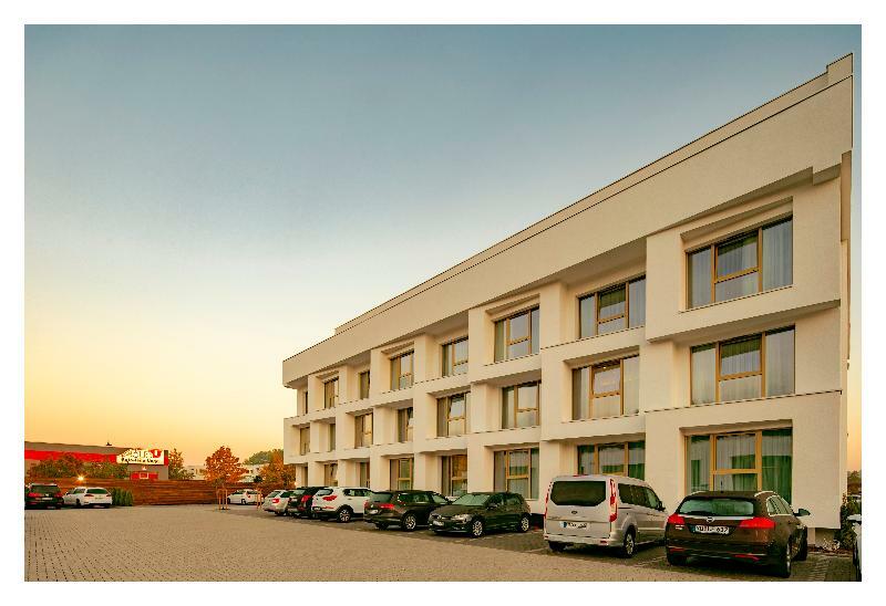 Trip Inn Conference Hotel & Suites Wetzlar Exteriör bild